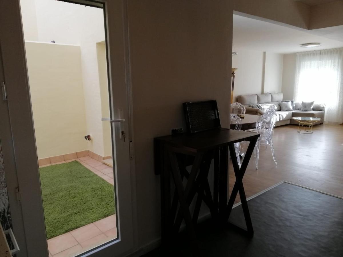 Apartment Luxury Apartamento Con Piscina